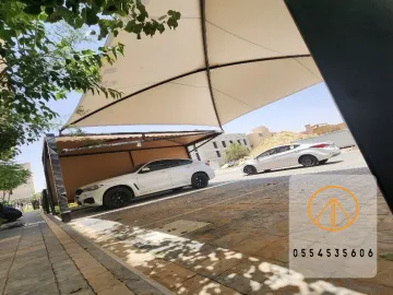 مظلات سيارات