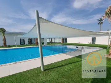 مظلات مسابح